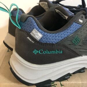 Columbia waterproof women’s shoes size 8